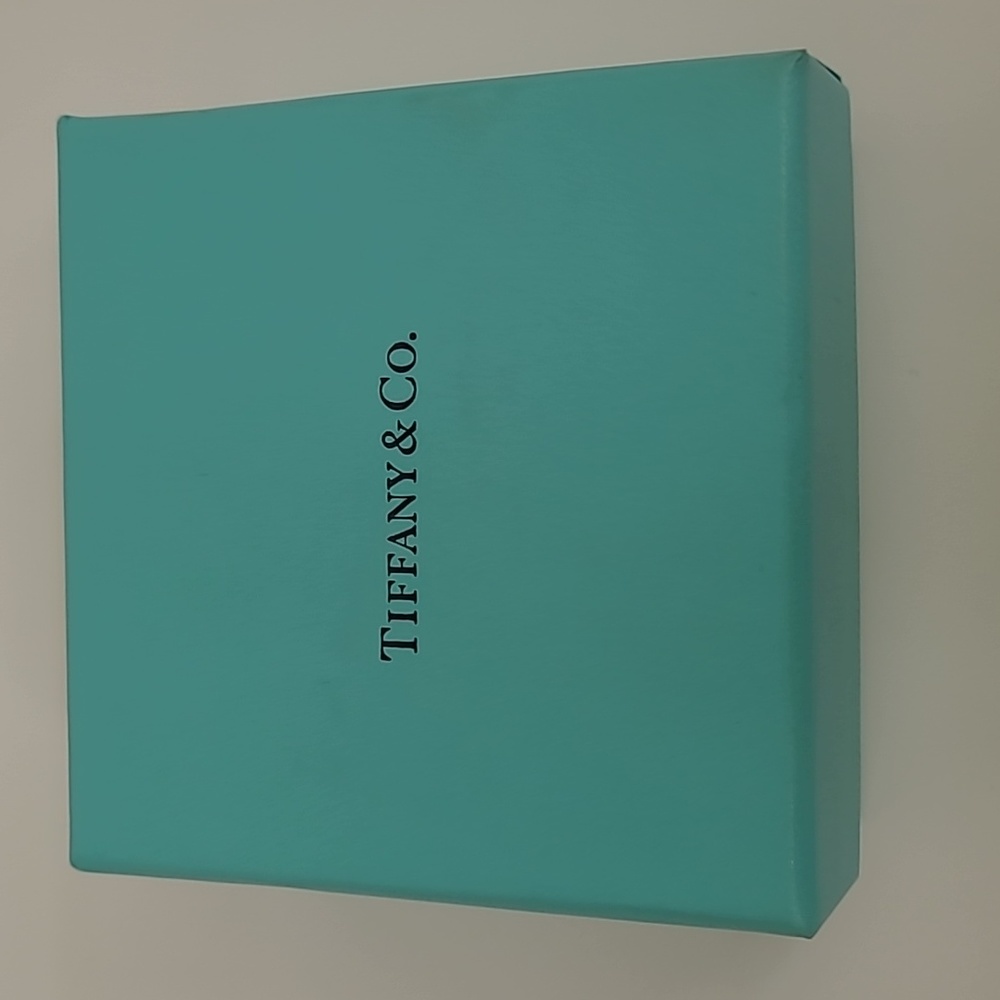 Tiffany Box - 3 inches square and 1.5 inches deep